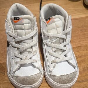 Nike Kids White and Gray Sneakers